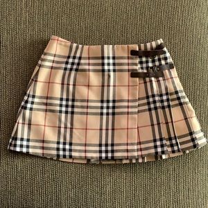 Girl’s Burberry Skirt Size 10